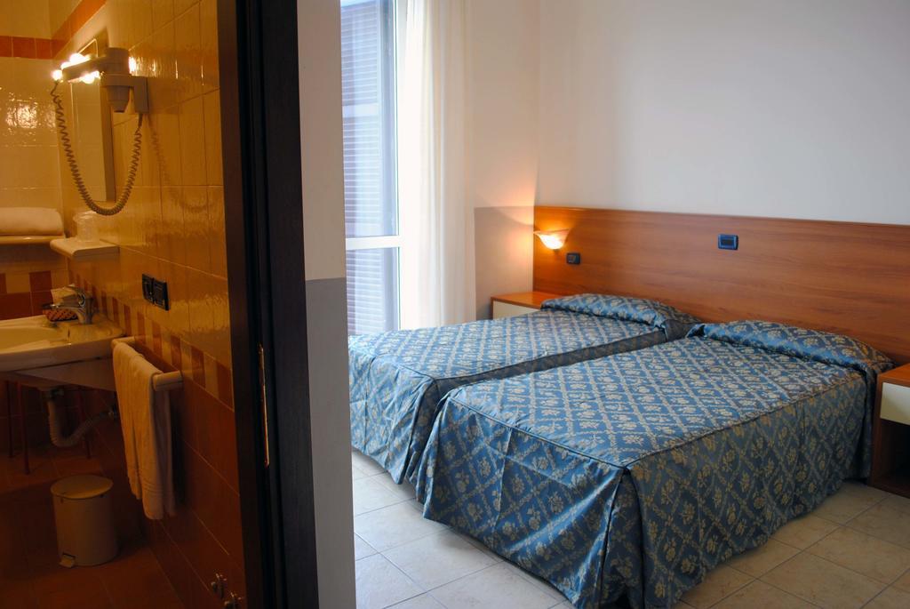 Hotel Tuscania Panoramico Екстериор снимка